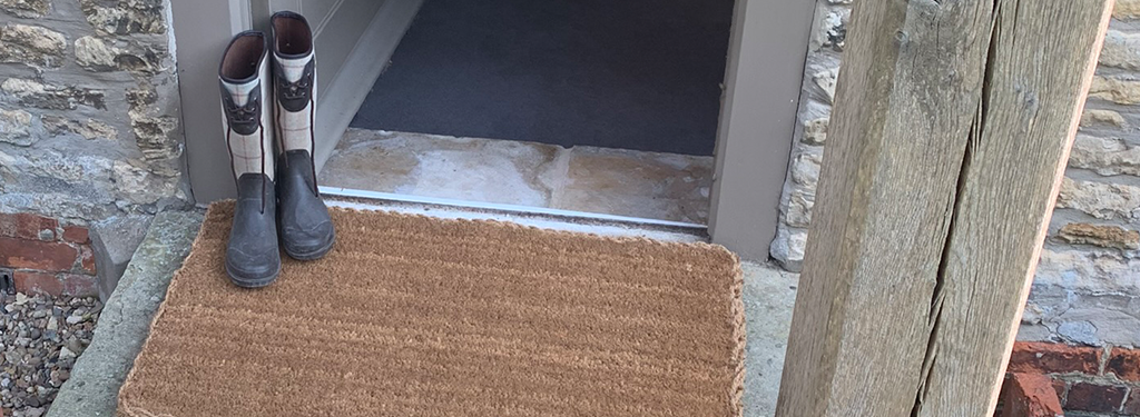 Do welcome mats go inside or outside -  Blog